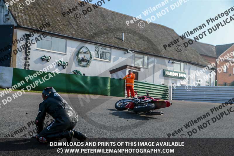 PJM Wedding Photography;enduro digital images;event digital images;eventdigitalimages;mallory park;mallory park photographs;mallory park trackday;mallory park trackday photographs;no limits trackdays;peter wileman photography;racing digital images;trackday digital images;trackday photos